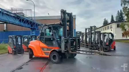 Treibgasstapler 2017  Linde H80T-03/1100 // Freisichtmast // Treibgas (1)