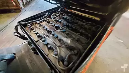 Chariots électriques à 3 roues 2019  Toyota 8FBE16T // Triplex // SS (4)