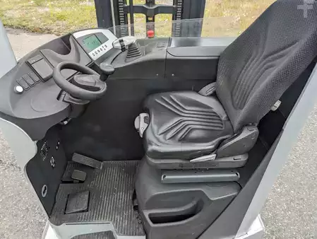 Carretilla retráctil 2011  Still FM-X17 // HH 6820mm // Batterie TOP 80 % Elektro // UVV (5)