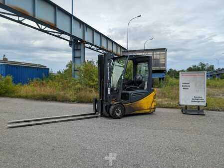 Elektro tříkolové VZV 2012  Jungheinrich EFG 220 // Containerfähig // Elektro (2)