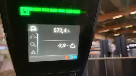 Dieselový VZV 2020  Linde H 40 D // 572 Std. // Halbkabine // STVZO (4)