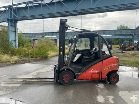 Dieselstapler 2006  Linde H 35 D // Standard // Seitenschieber (2)