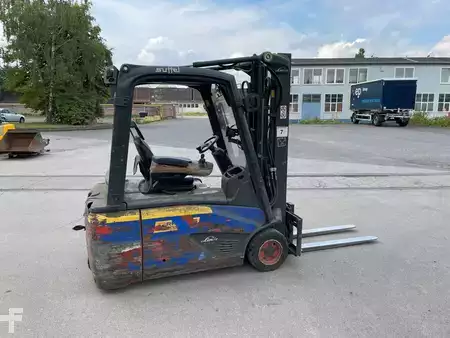 Eléctrica de 3 ruedas 2018  Linde Linde E 16 // Batterie 2022 // Duplex // Seitenschieber // 4. Ventil (6)