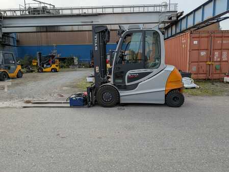 Eléctrico - 4 rodas 2018  Still RX 60 40  2.159 Bh // (1)