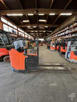 Niederhubwagen 2021  BT LPE220// 1600 Gabellänge// Elektro (4)