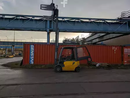 4-wiel elektrische heftrucks 2013  Jungheinrich EFG 425s // 5 Ventile // STVZO // 2021 Batterie // Ohne  Anbaugerät (1)