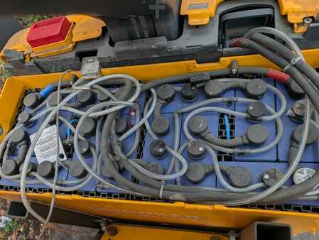 Prépateurs de commande horizontaux  Jungheinrich ECE 225 XL // Gabellänge 3,6m // Elektro // Batterie 2021 (6)