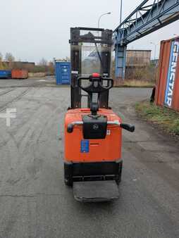 Ruční vysokozdvižný vozík 2011  BT SPE160L // 1150 mm Gabeln (2)