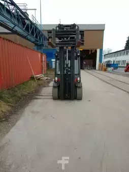 Chariots élévateurs diesel 2018  Linde H30D-02 // Diesel // (3)
