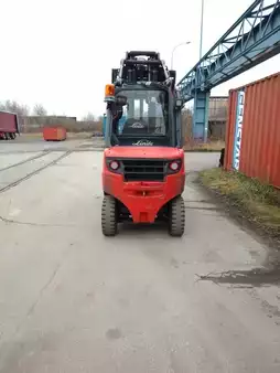 Chariots élévateurs diesel 2018  Linde H30D-02 // Diesel // (4)