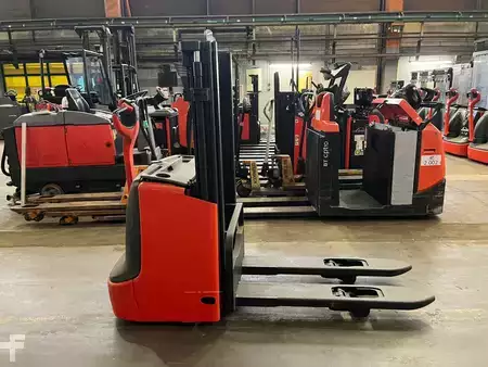 Stoccatori 2018  Linde L12 // 3166h Betriebsstunden (2)