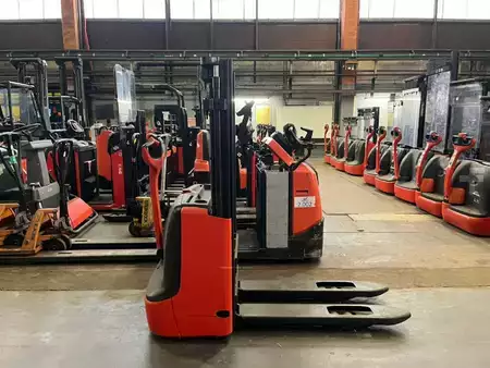 Stoccatori 2016  Linde L12 // (1)
