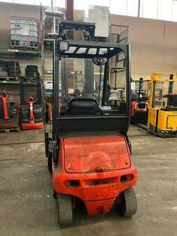 Carrelli elettrici 4 ruote 2003  Linde E18P-02 // Triplex / 6600 mm Hubhöhe (3)