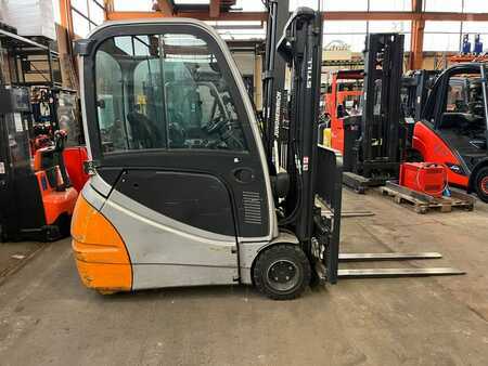 Elektro 3 Rad 2007  Still RX 20-20 // Elektro // Vollkabine (1)