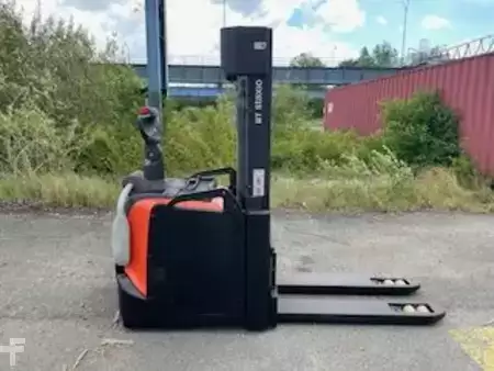 Pallestabler 2019  Toyota SPE160L// 1150 mm Gabeln (1)