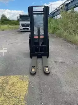 Pallestabler 2019  Toyota SPE160L// 1150 mm Gabeln (4)