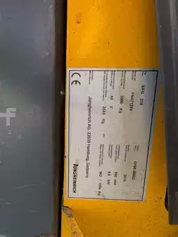 Carrelli elettrici 3 ruote 2014  Jungheinrich EFG 218 // Elektro // Gabeln 1200 mm (6)