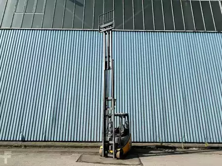 Electric - 3 wheels 2016  Jungheinrich EFG 216 / 2026 Batterie refurbished/ Lastschutzgitter (2)