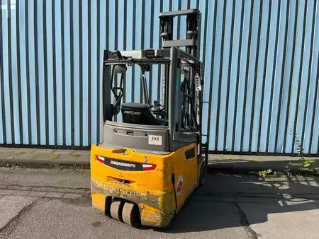 Electric - 3 wheels 2016  Jungheinrich EFG 216 / 2026 Batterie refurbished/ Lastschutzgitter (3)