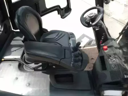Elektro 4 Rad 2018  Linde E35L-01 // Vorschubgabeln // Container fähig (4)