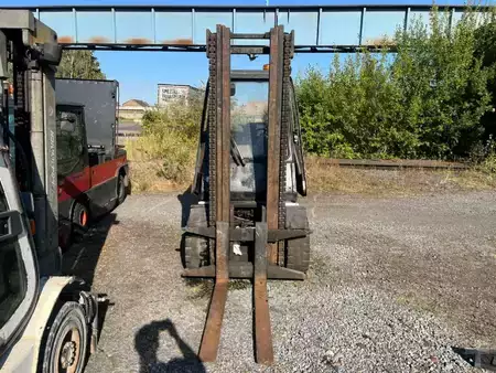 Chariots élévateurs diesel 1999  Linde H30D / Deutz Motor (2)