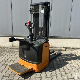 Stacker de condutor em pé 2006  Still EGVS14 (1)