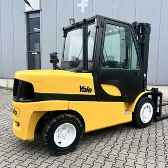 Chariots élévateurs diesel 2007  Yale GDP55VX (2)