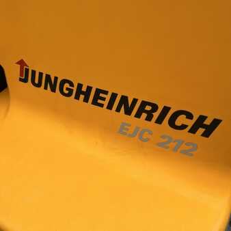 Ruční vysokozdvižný vozík 2012  Jungheinrich EJC212 (17)