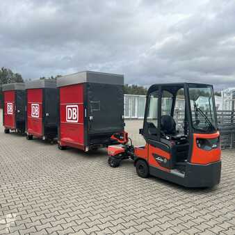 Tugger-train-trailers 2019  Linde P60 (1191) incl Factory Train (2)