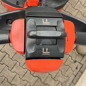 Ruční vysokozdvižný vozík 2016  Linde L16 (1173) (12)