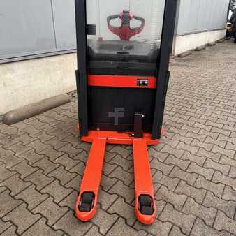 Ruční vysokozdvižný vozík 2016  Linde L16 (1173) (7)