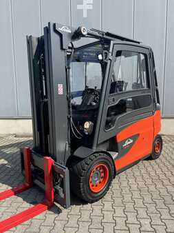 Chariot 4 roues électrique 2019  Linde E40/600HL (388) (1)