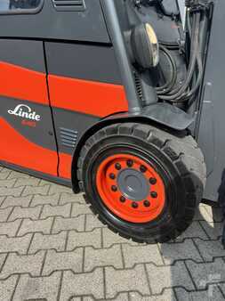 Electric - 4 wheels 2019  Linde E40/600HL (388) (16)