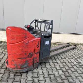 Electric Pallet Trucks 2011  Linde T24SP (131) (1)