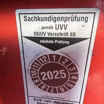 Electric Pallet Trucks 2011  Linde T24SP (131) (13)