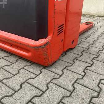 Wózki niskiego podnoszenia 2016  Linde T30 (131) (9)