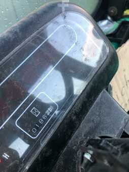 LPG VZV 2007  Mitsubishi FGC70K (6)