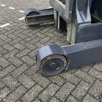 Työntömastotrukki 2018  Linde R14 HD (1120) (12)