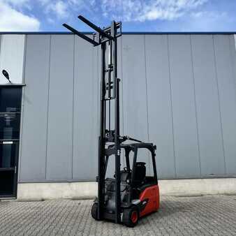 Eléctrico - 3 rodas 2018  Linde E18 (386-02) EVO (20)