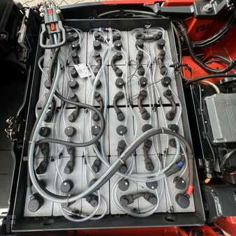 Eléctrico - 3 rodas 2018  Linde E18 (386-02) EVO (9)
