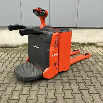 Linde T30AP (131)