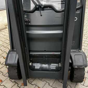 Dieselový VZV 2010  Linde H20D (391) (15)