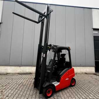 Dieselový VZV 2010  Linde H20D (391) (20)