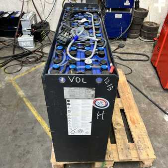 Eléctrico - 4 rodas 2016  Linde E16PH (386-02) EVO (10)