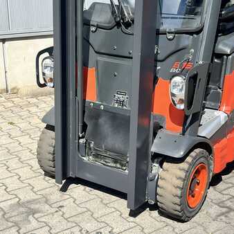 Eléctrico - 4 rodas 2016  Linde E16PH (386-02) EVO (14)