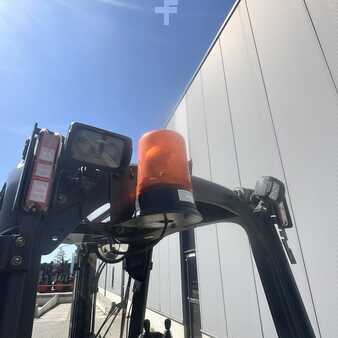 Eléctrico - 4 rodas 2016  Linde E16PH (386-02) EVO (16)
