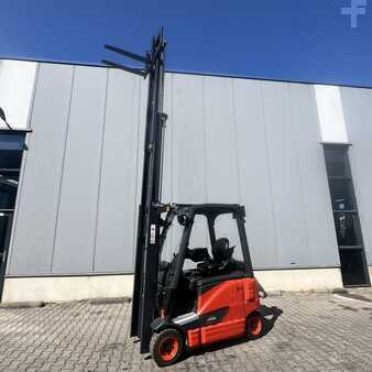 Eléctrico - 4 rodas 2016  Linde E16PH (386-02) EVO (18)
