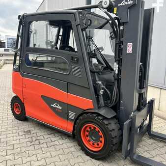 Elektro čtyřkolový VZV 2020  Linde E50/600HL (388) LOW (29)