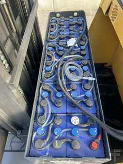 Čtyřcestný retrak 2001  Atlet 200DTFVRE735UFS (16)