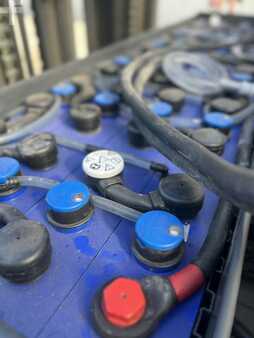 Čtyřcestný retrak 2001  Atlet 200DTFVRE735UFS (17)